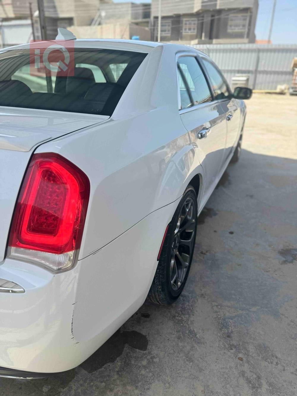 Chrysler 300